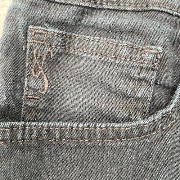 Style and Co Jeans Capris Womens 16 Denim Tummy Control Black Pockets Casual - Picture 8 of 9
